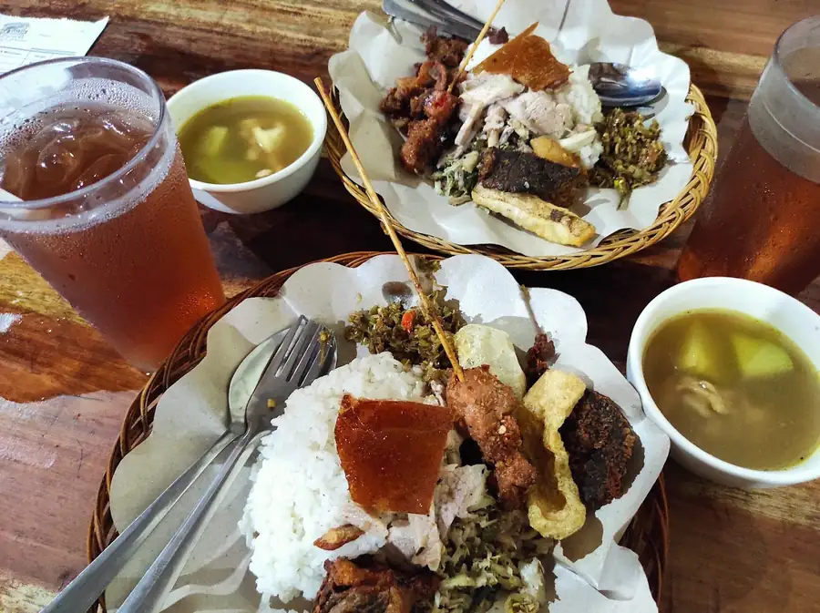 Warung Babi Guling Pak Malen